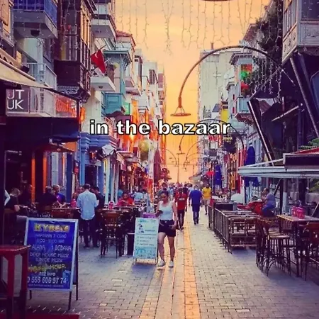 Alsancak Vintage Seaside Walk 250 M * İzmir